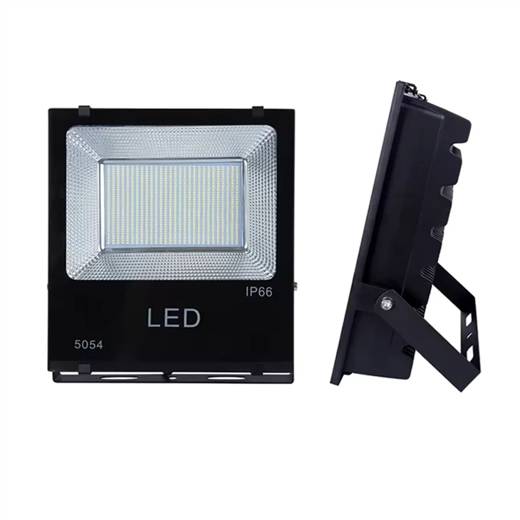 IP66 LED floodlight (1)