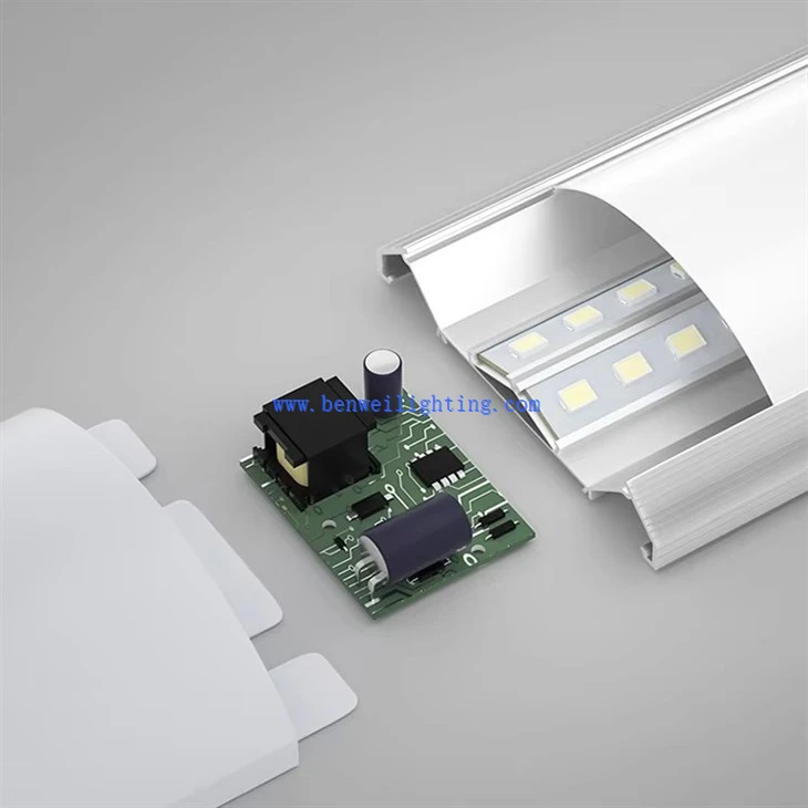 Led Batten Light 110-277V 15W 5800K