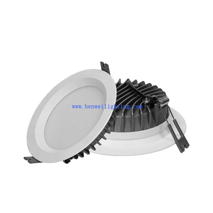 6 Round Triac Dimmable LED Downlight