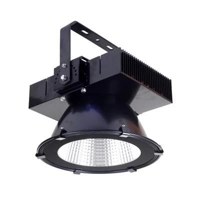500 Watt LED-Flutlicht mit hohem Mast